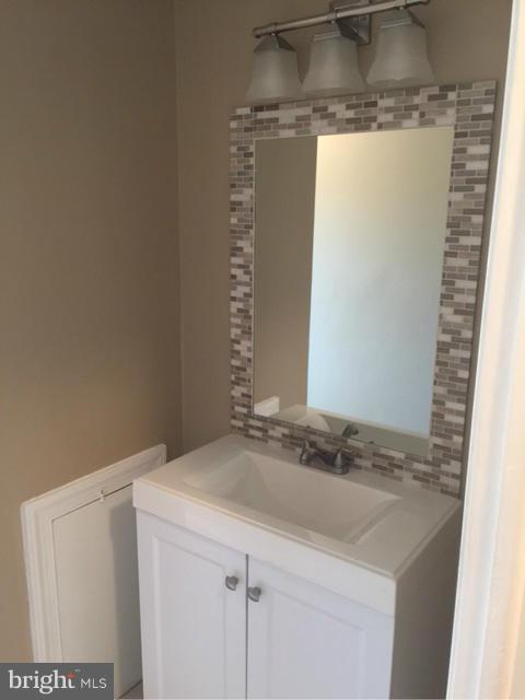 10016 Rixeyville Road Culpeper, VA 22701 - Photo 28 of 28 Bath