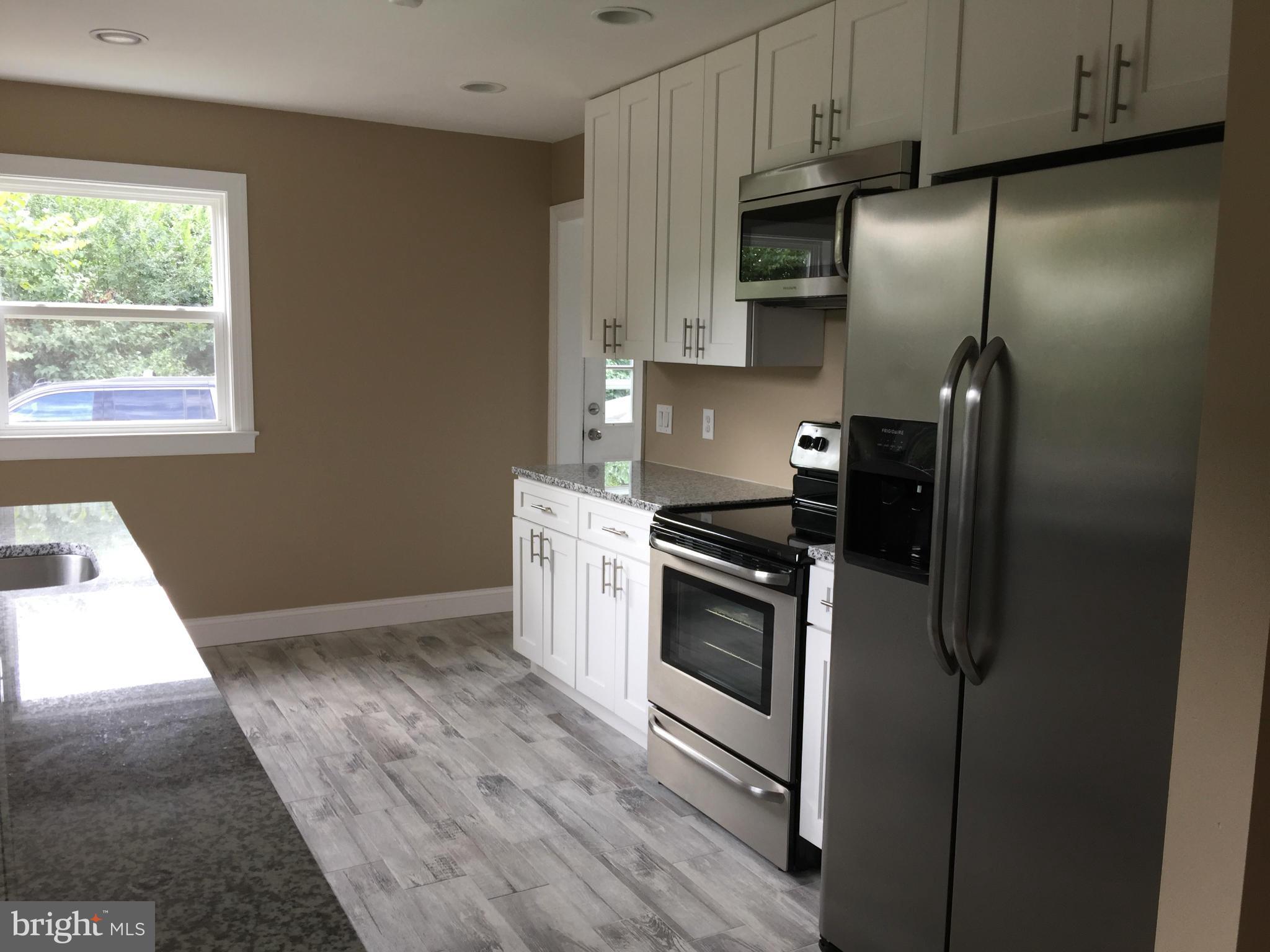 10016 Rixeyville Road Culpeper, VA 22701 - Photo 10 of 28 Kitchen