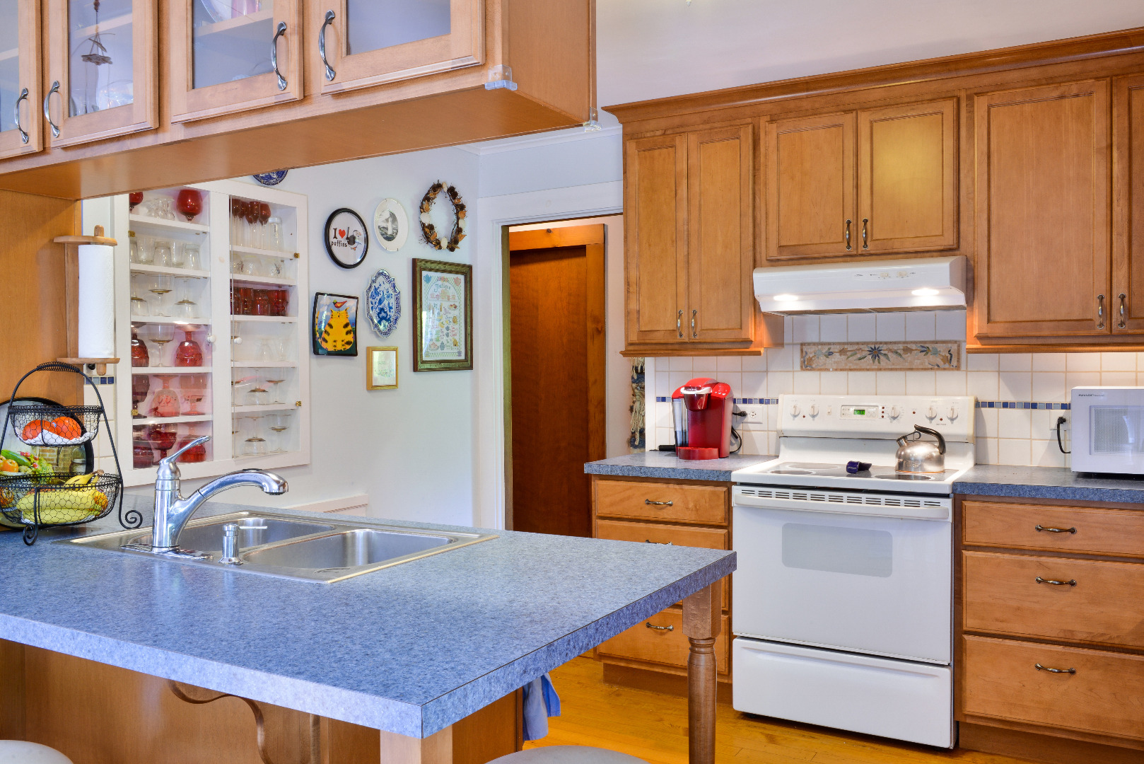 4 Sandwich Road Nantucket, MA 02554 - Photo 7 of 10 Gallery Image 7