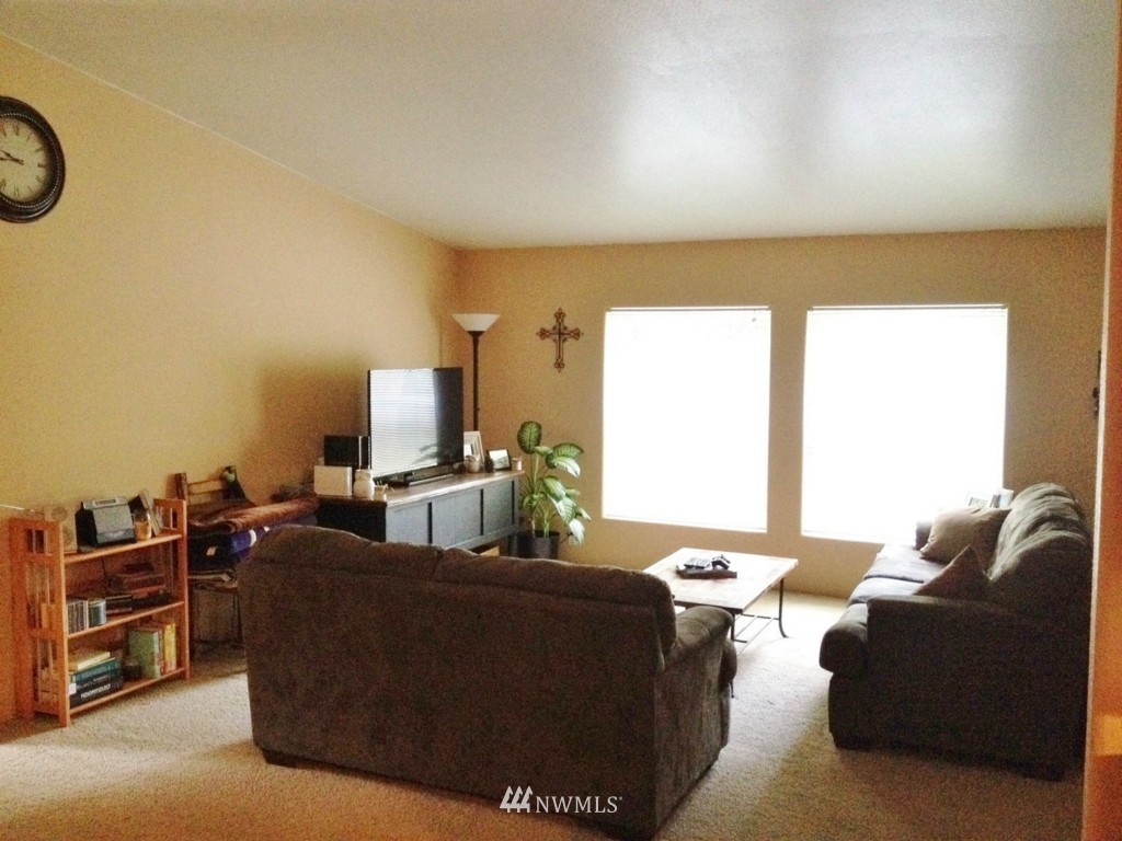 20415 Rimrock Road Monroe, WA 98272 - Photo 5 of 13 Gallery Image 5