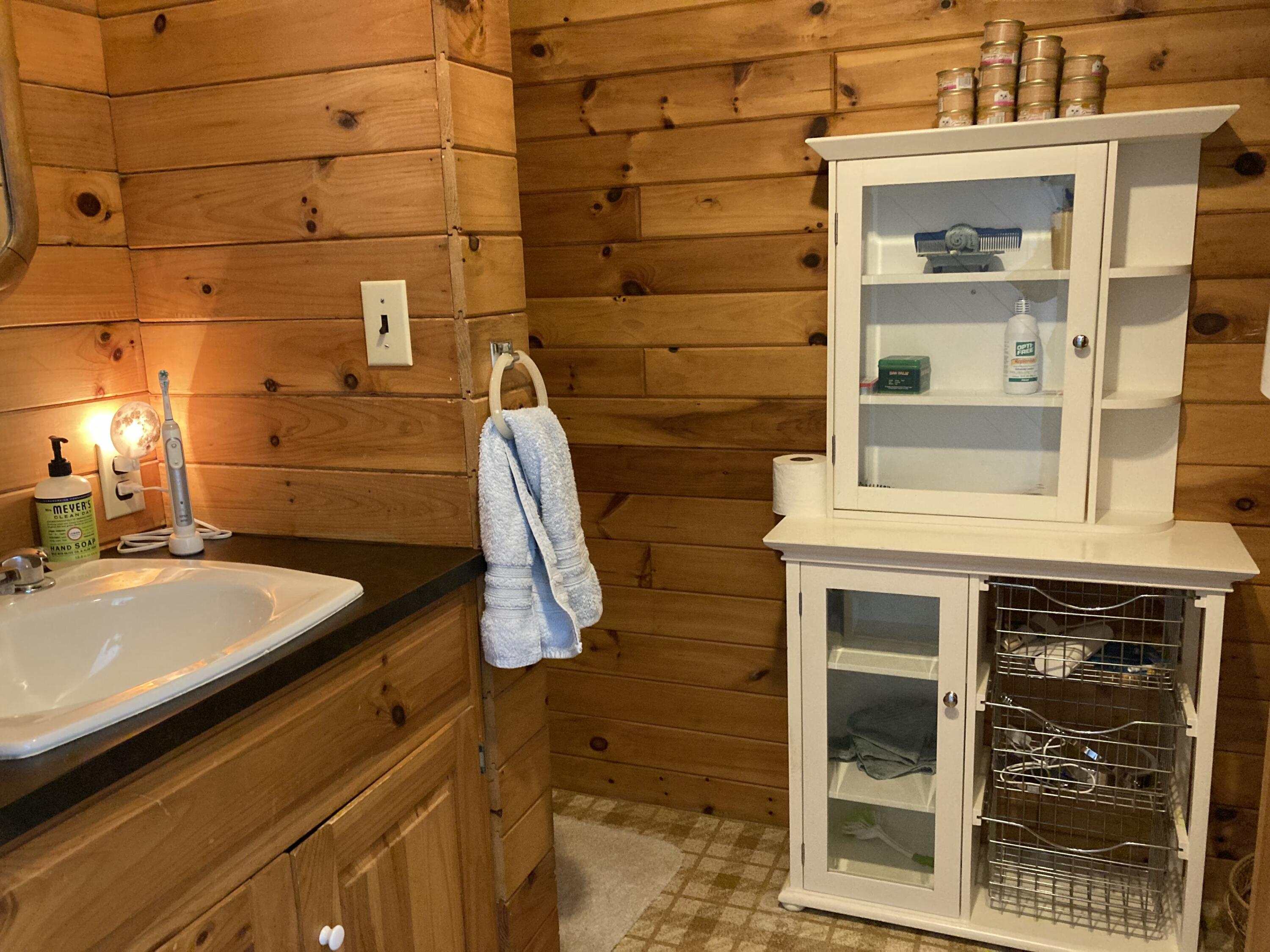 969 Surry Road Surry, ME 04684 - Photo 22 of 41 Second floor full bath & tub.