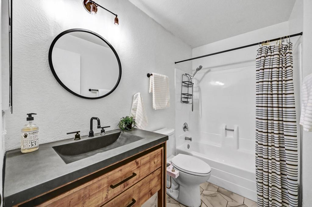 760 Encinitas Boulevard, Unit 101 Encinitas, CA 92024 - Photo 14 of 21