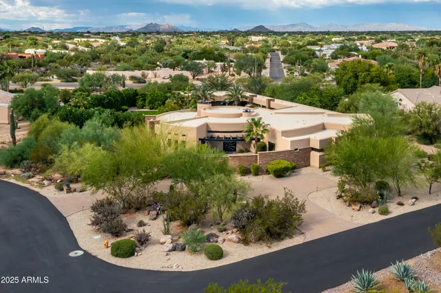 $4,700,000 | 8116 East Vista Bonita Drive, Scottsdale, AZ 85255