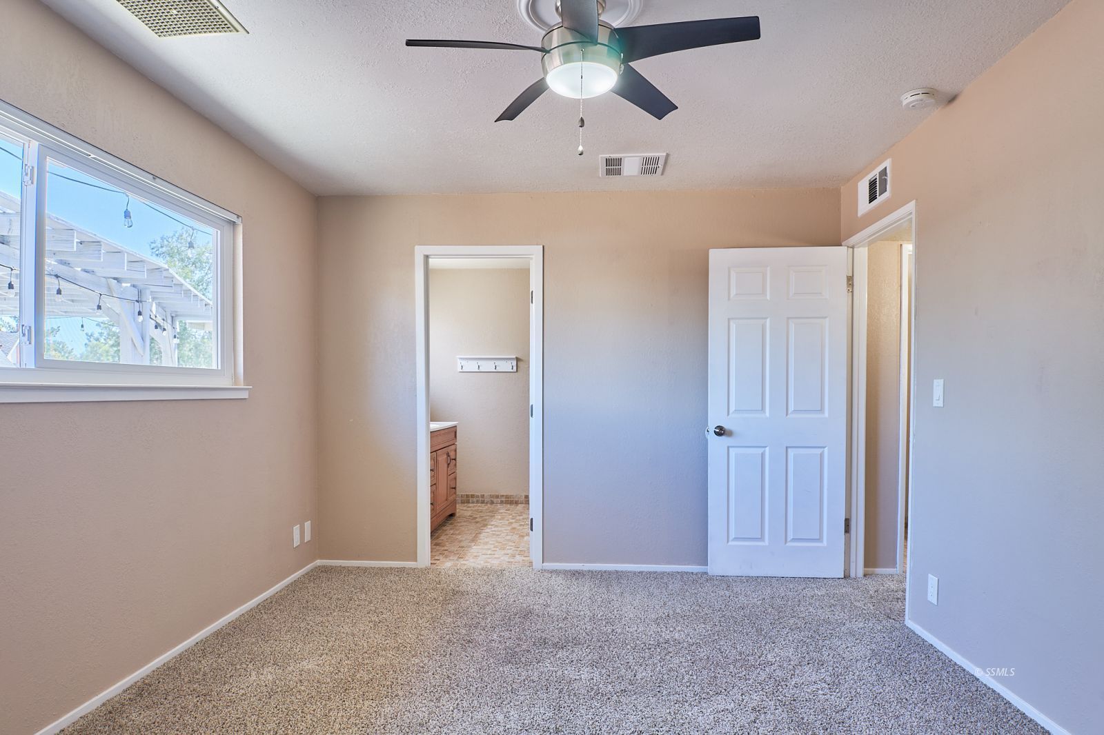 1112 Krista Court Ridgecrest, CA 93555 - Photo 16 of 35 Gallery Image 16