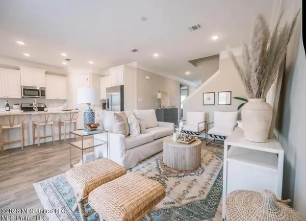 $401,000 | 3698 Olivia Drive, Ocean Springs, MS 39564