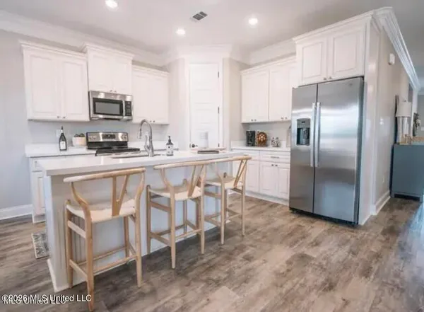 $401,000 | 3698 Olivia Drive, Ocean Springs, MS 39564