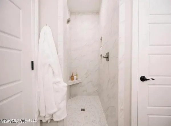 $401,000 | 3698 Olivia Drive, Ocean Springs, MS 39564