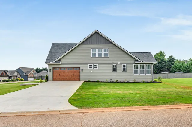 $644,900 | 117 Carshalton Drive, Lyman, SC 29365