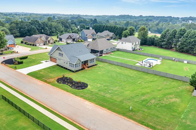 $644,900 | 117 Carshalton Drive, Lyman, SC 29365