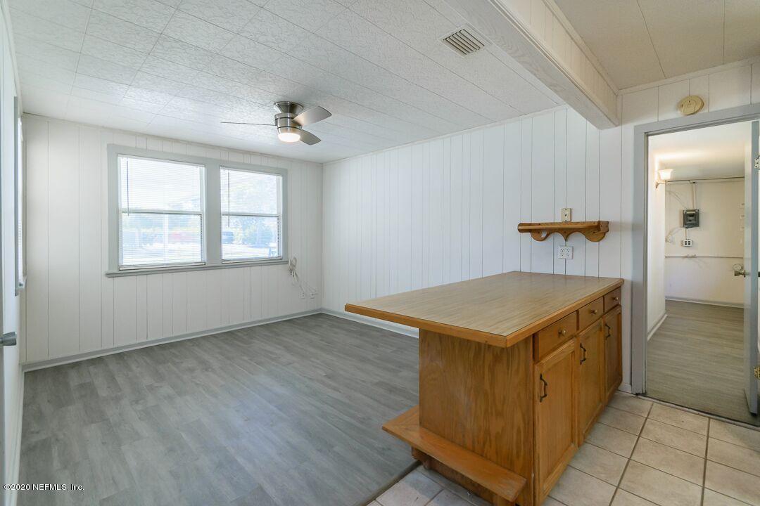 461 Levy Road Atlantic Beach, FL 32233 - Photo 11 of 18 Eating Area Kitchen