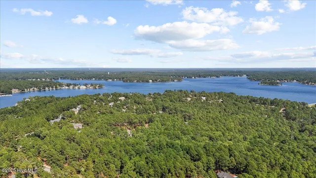 $575,000 | 278 Longleaf Drive, West End, NC 27376