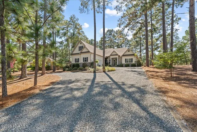 $575,000 | 278 Longleaf Drive, West End, NC 27376