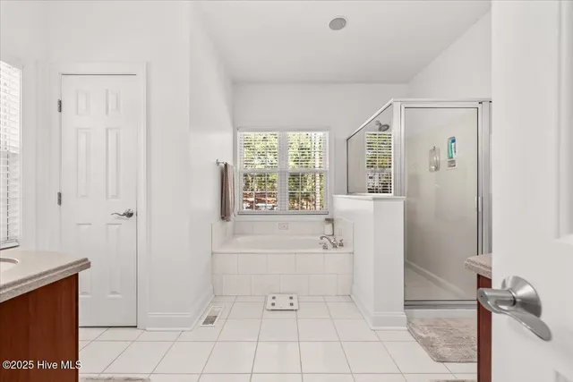 $575,000 | 278 Longleaf Drive, West End, NC 27376