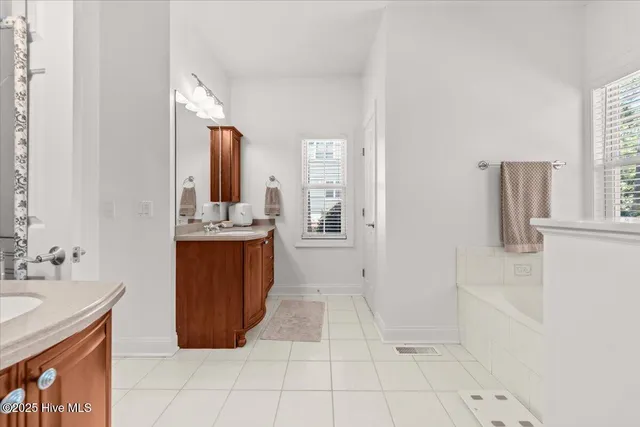 $575,000 | 278 Longleaf Drive, West End, NC 27376