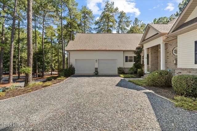 $575,000 | 278 Longleaf Drive, West End, NC 27376