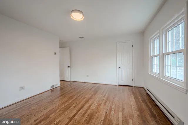 $584,900 | 2402 Wellesley Avenue, Wilmington, DE 19803