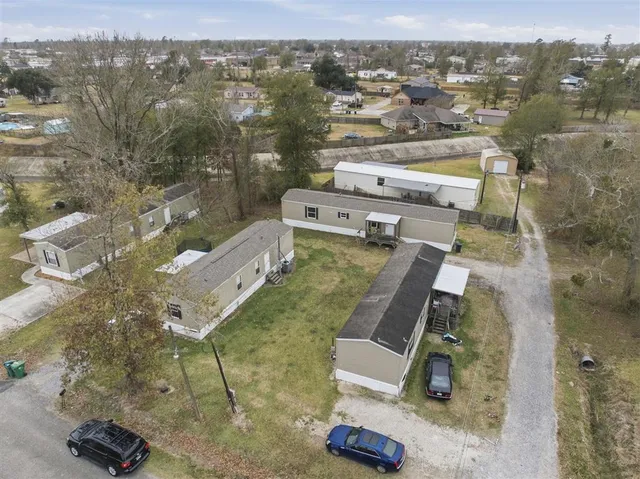 $240,000 | 180 Pelican Street, Sulphur, LA 70663