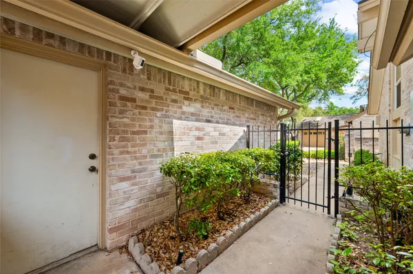 $2,850 | 1026 Oyster Bay Drive, Sugar Land, TX 77478