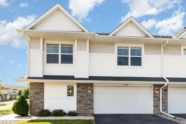 $379,500 | 13958 Lupine Trail Northeast, Prior Lake, MN 55372