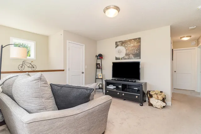 $379,500 | 13958 Lupine Trail Northeast, Prior Lake, MN 55372