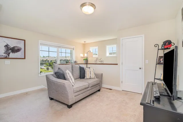 $379,500 | 13958 Lupine Trail Northeast, Prior Lake, MN 55372