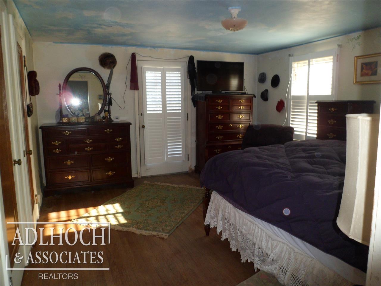 47 Vernier Road Grosse Pointe, MI 48236 - Photo 15 of 26