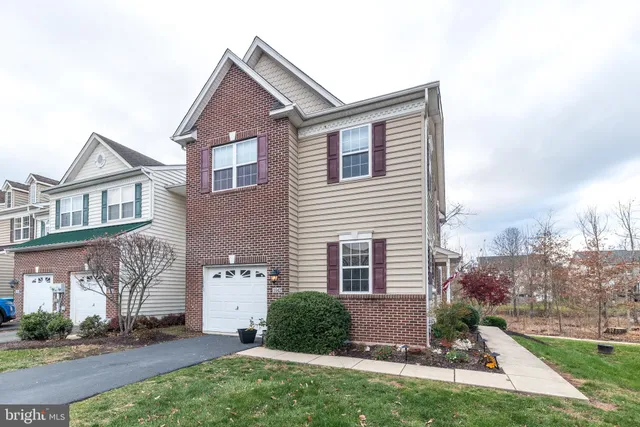$382,000 | 1042 Rosemont Terrace, Pennsburg, PA 18073