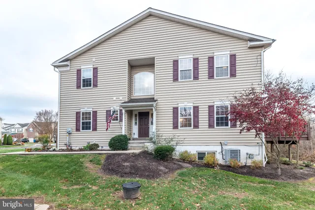 $382,000 | 1042 Rosemont Terrace, Pennsburg, PA 18073