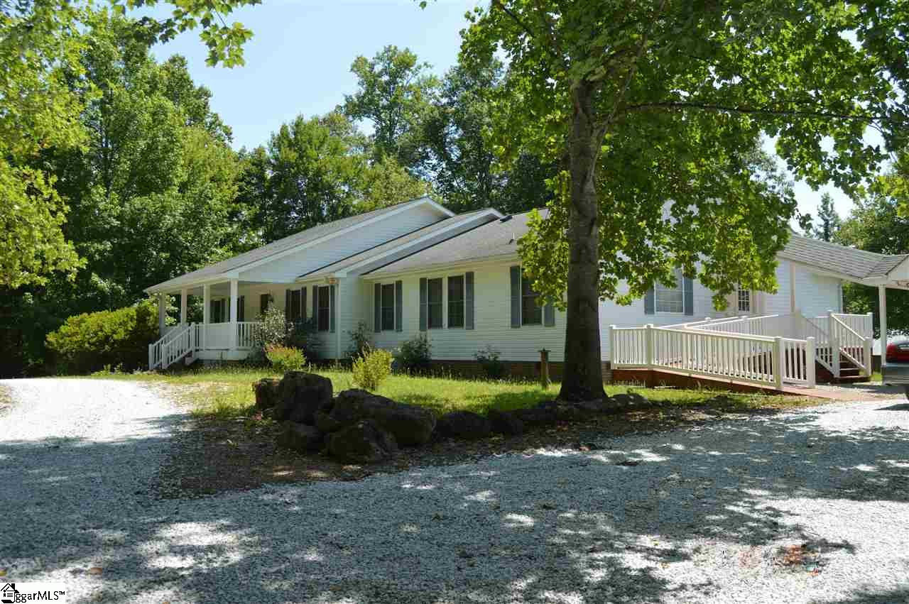 133 Upper Springs Road Pickens, SC 29671 - Photo 3 of 36