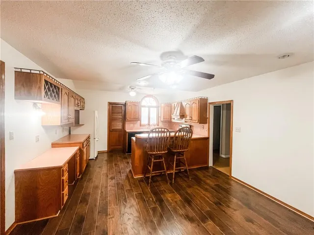 $183,000 | 628 South Clay Street, Nevada, MO 64772