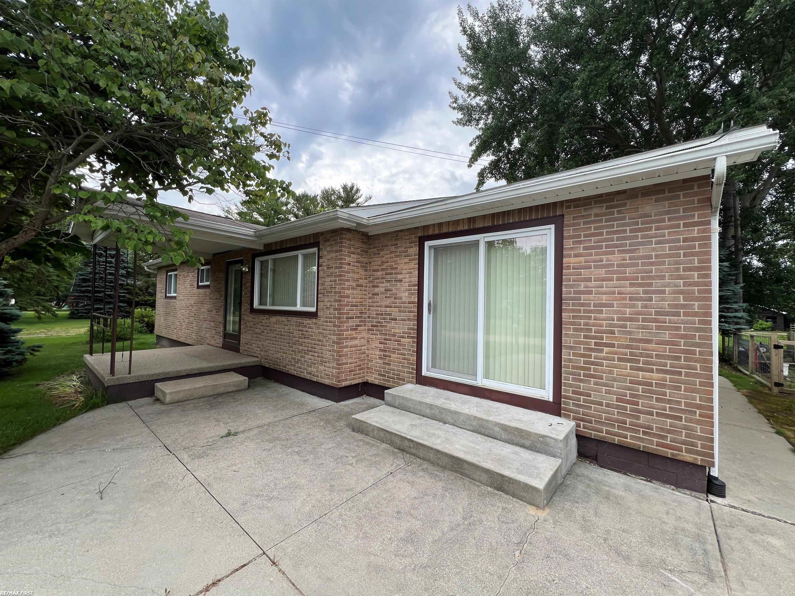 7324 Mortimer Line Road Lexington, MI 48450 - Photo 1 of 19 50146653-1ddb73fd-eeb2-4428-a31e-b159dde916ff.JPG