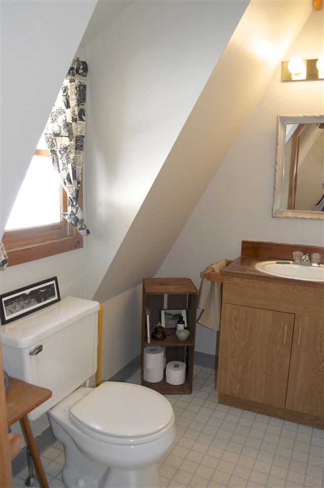 303 Potter Road Wardsboro, VT 05355 - Photo 21 of 24