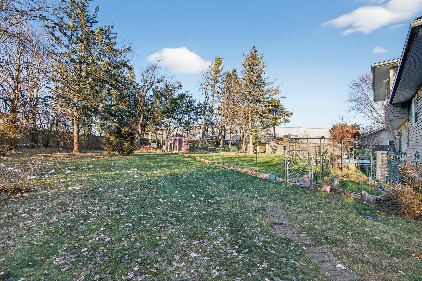 1790 Devonshire Court Elgin, IL 60123 - Photo 24 of 27 a view of a park with large trees