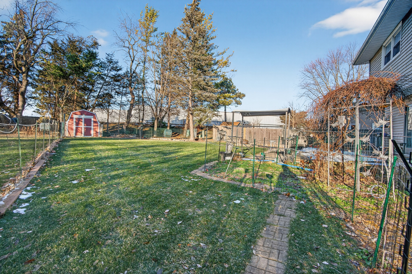 1790 Devonshire Court Elgin, IL 60123 - Photo 25 of 27 a view of a park with large trees