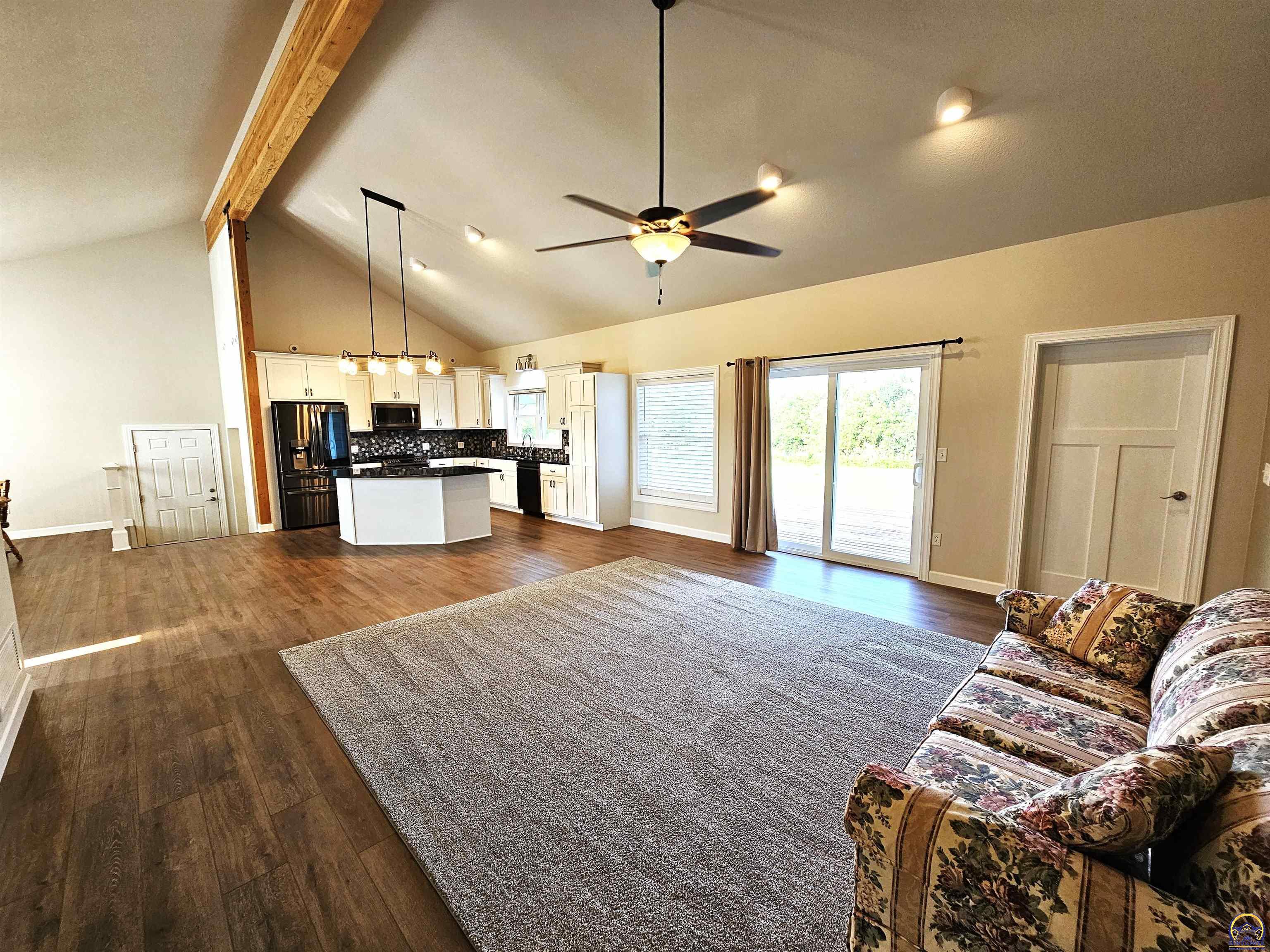 611 South 3rd Sabetha, KS 66534 - Photo 17 of 36