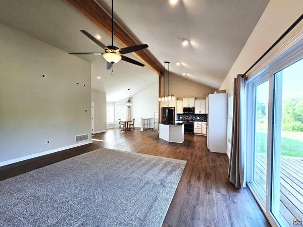 $460,000 | 611 South 3rd, Sabetha, KS 66534