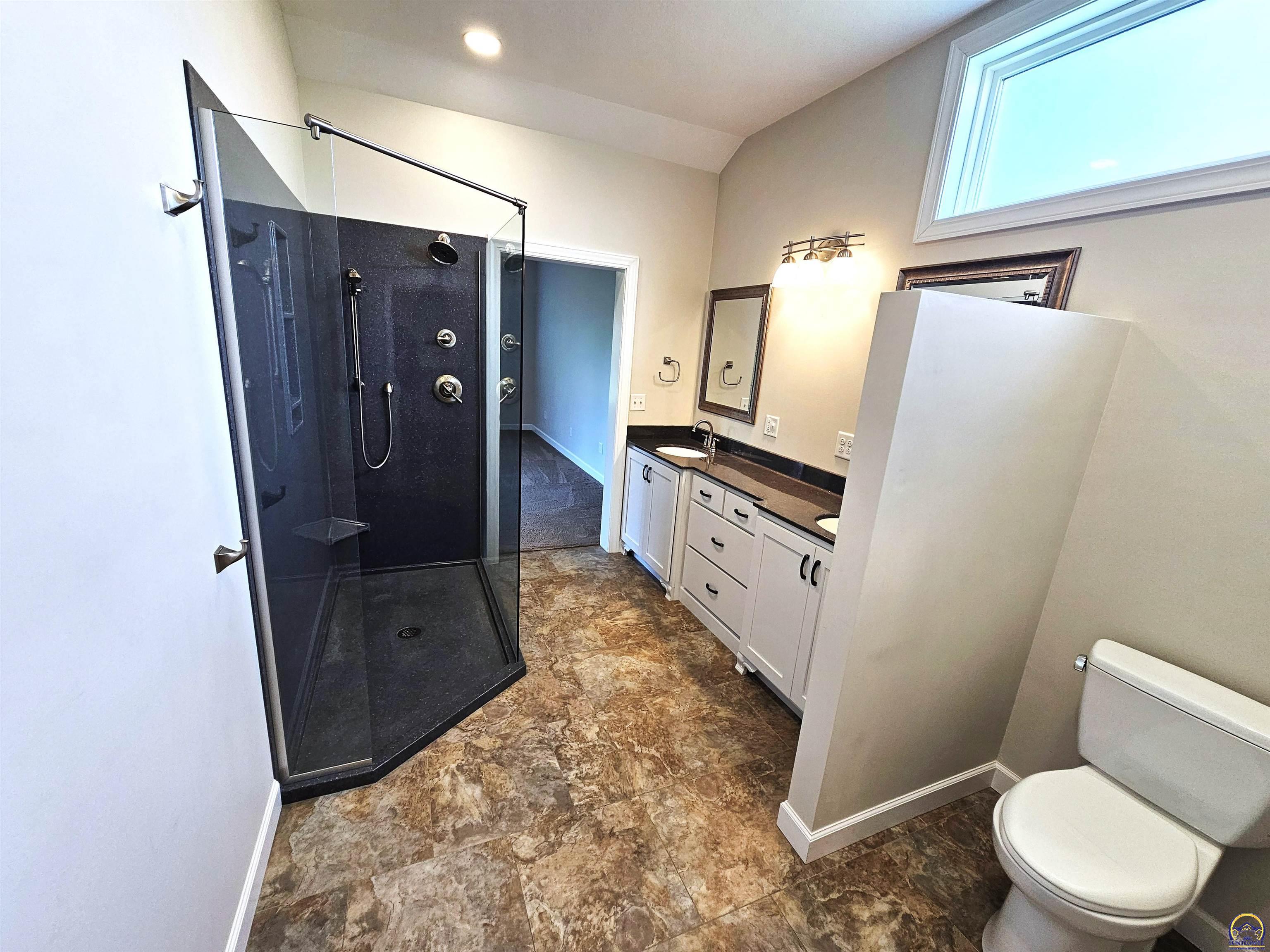 611 South 3rd Sabetha, KS 66534 - Photo 22 of 36