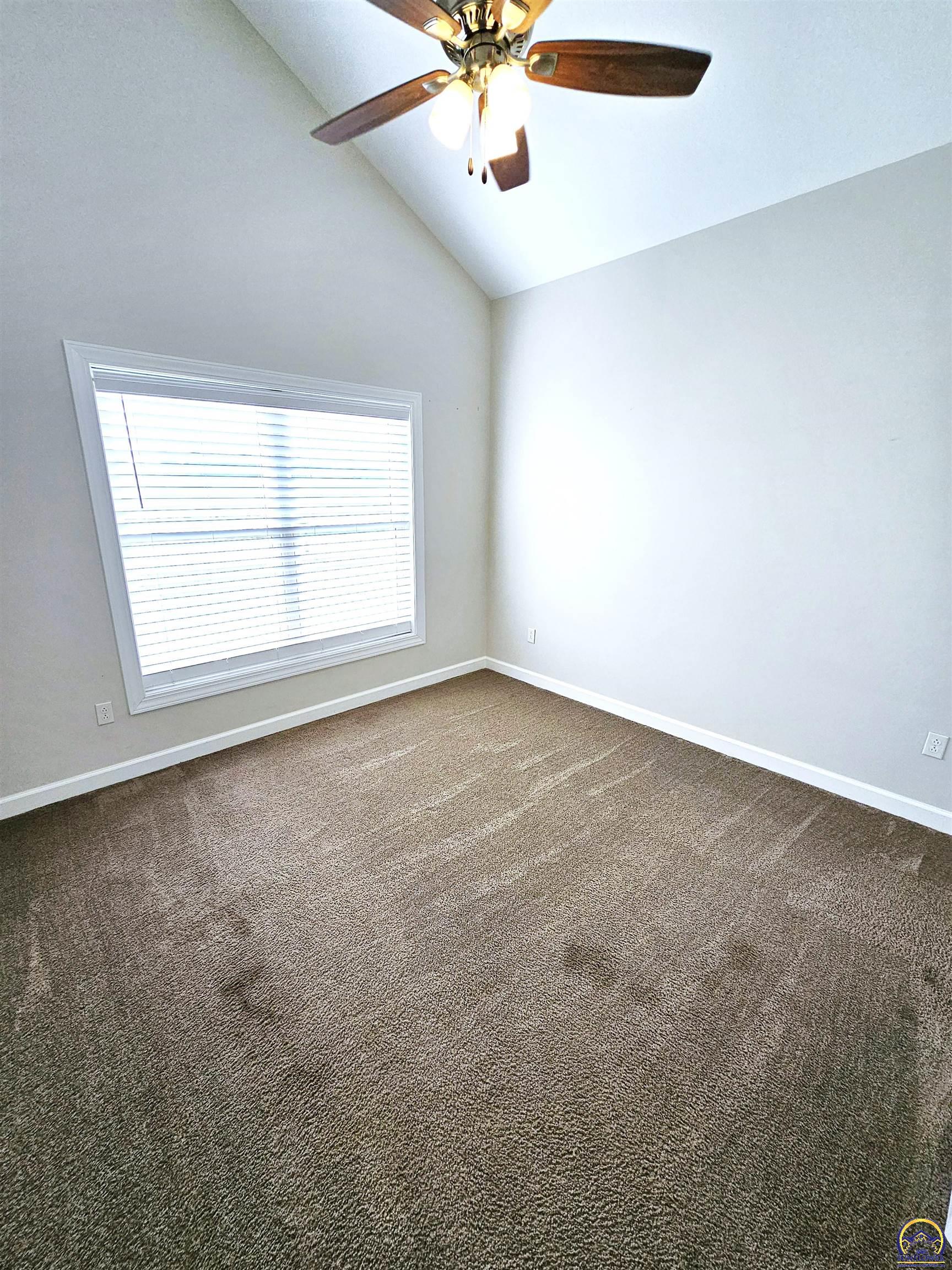 611 South 3rd Sabetha, KS 66534 - Photo 26 of 36