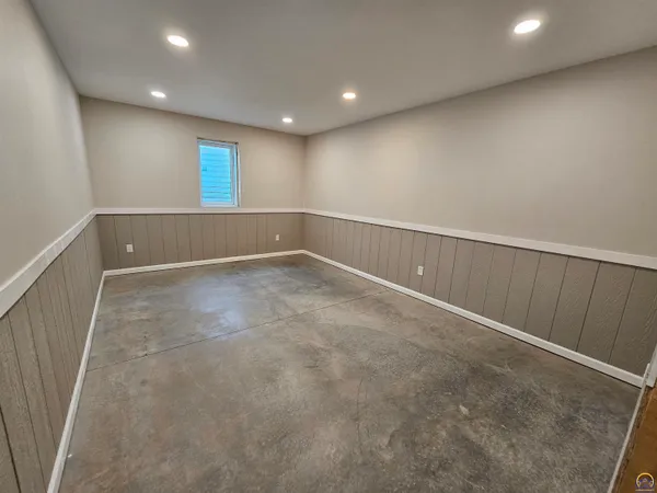 $460,000 | 611 South 3rd, Sabetha, KS 66534