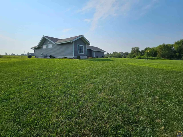 $460,000 | 611 South 3rd, Sabetha, KS 66534
