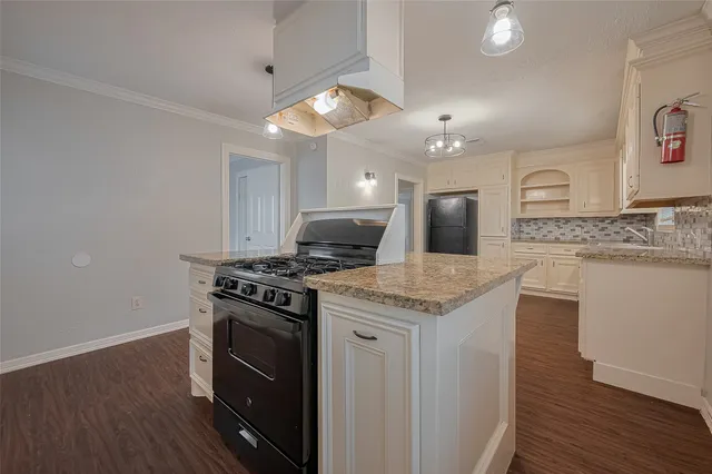 $385,000 | 1813 Hatwell Street, Houston, TX 77023