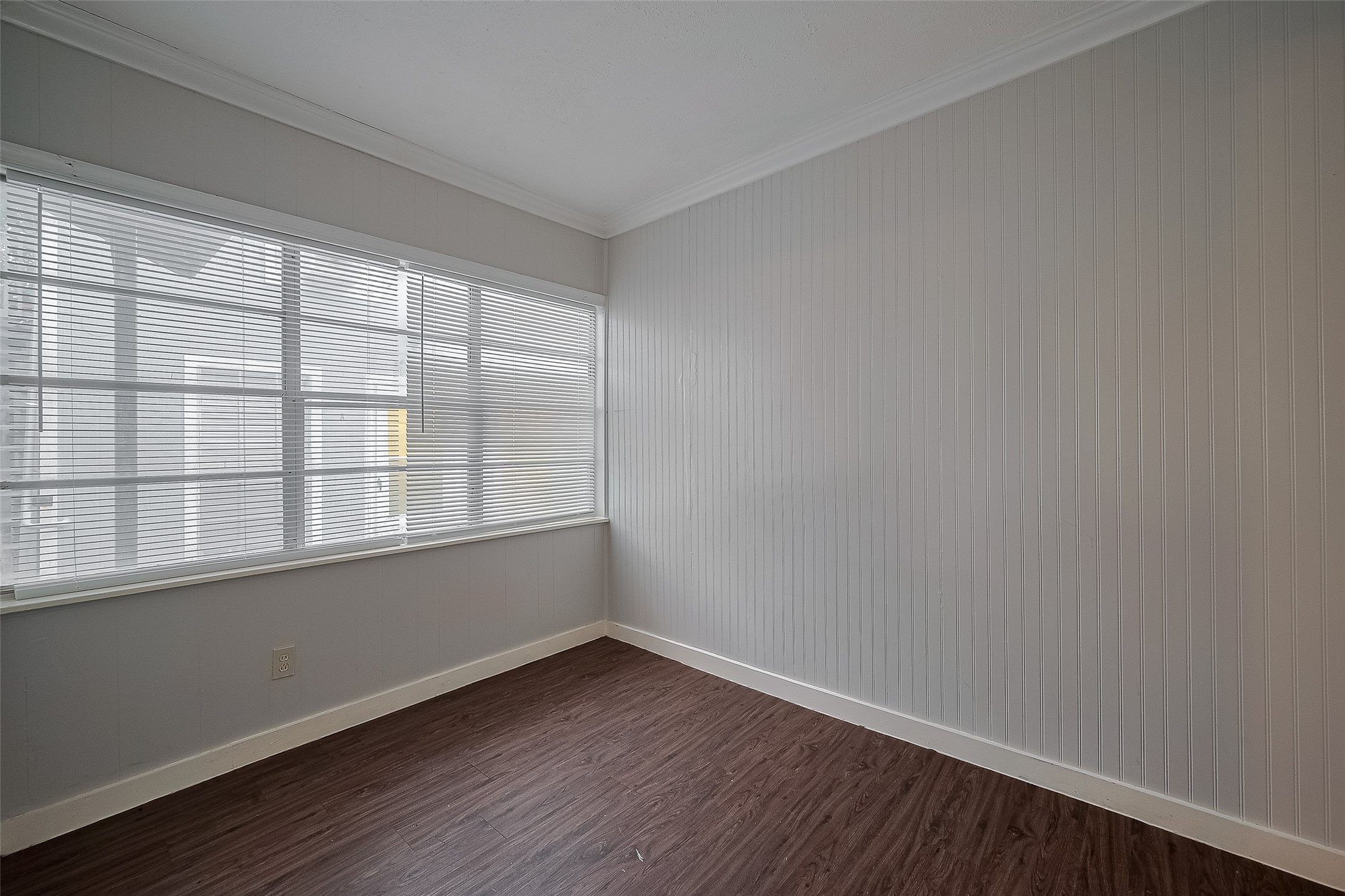 1813 Hatwell Street Houston, TX 77023 - Photo 26 of 44