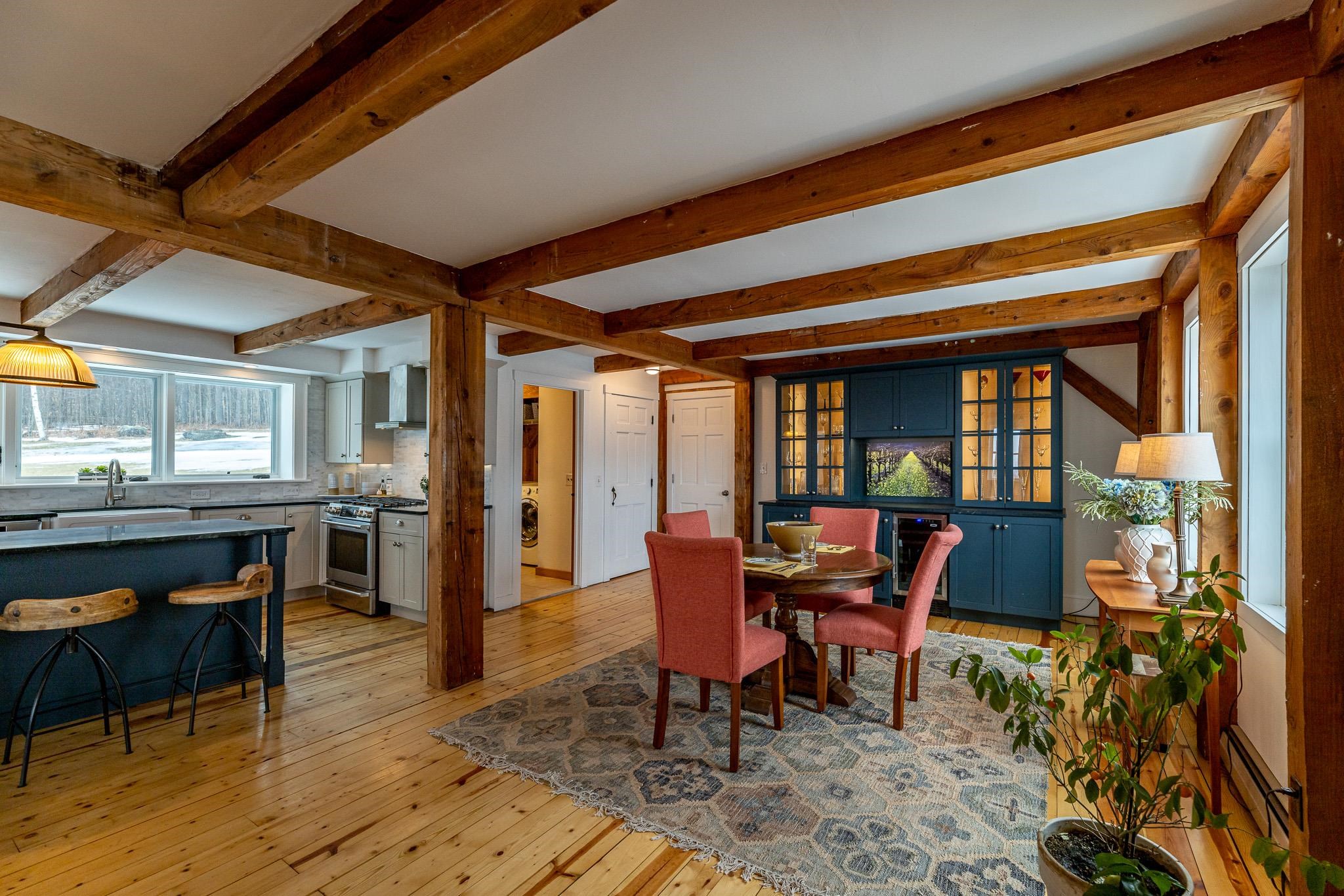 40 Wolfeboro Road Hanover, NH 03755 - Photo 9 of 38