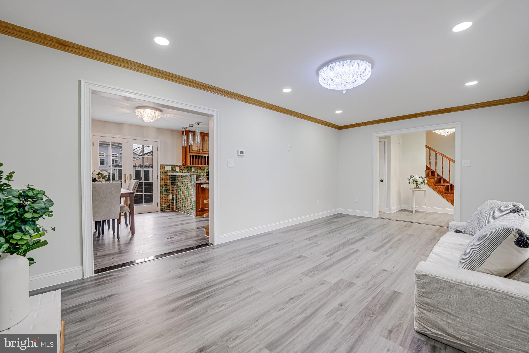 1262 Kensington Road McLean, VA 22101 - Photo 8 of 42