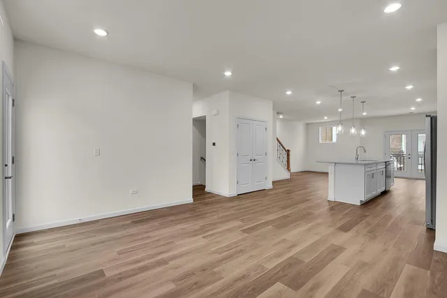 $3,800 | 6275 Sandbelt Drive, Lisle, IL 60532