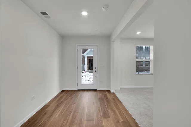 $3,800 | 6275 Sandbelt Drive, Lisle, IL 60532