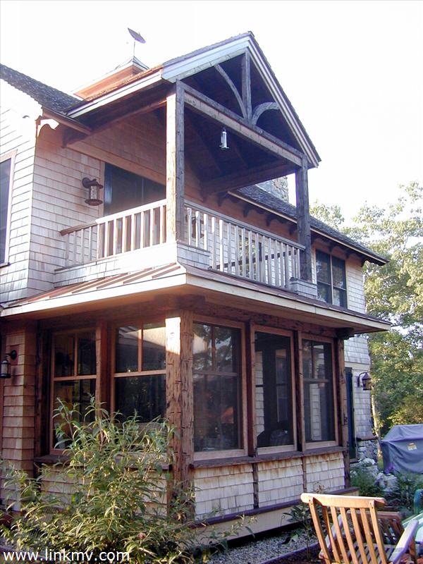 1 Boldwater Road Edgartown, MA 02539 - Photo 22 of 32 http://d1qzqeyxiitrap.cloudfront.net/photos/21629/600/ffd16ae3.jpg