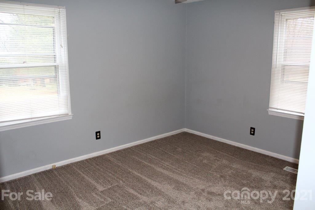 1739 Drexel Road Valdese, NC 28690 - Photo 12 of 32 Gallery Image 12