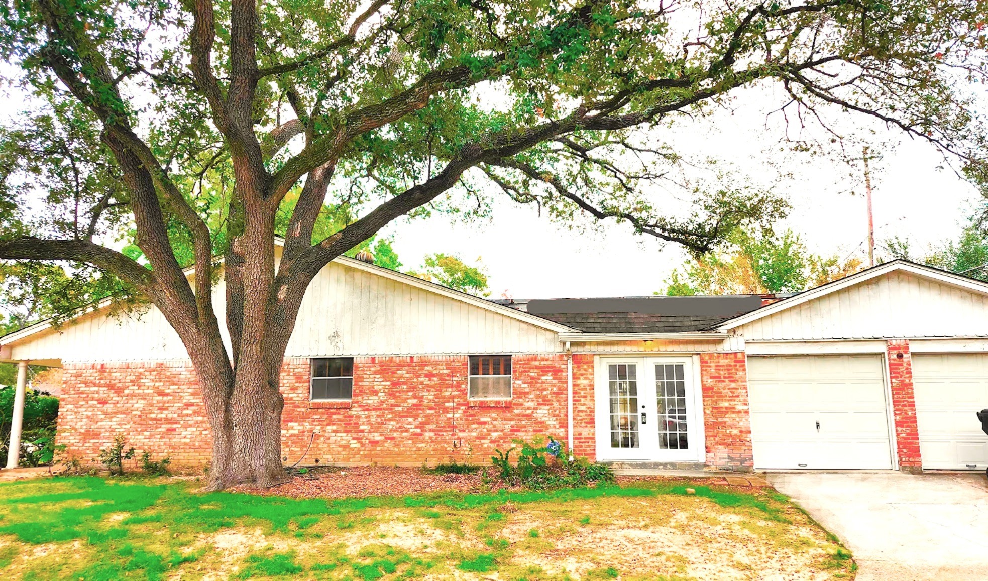 1927 Bethlehem Street Houston, TX 77018 - Photo 5 of 25 GREAT CORNER LOT, DOUBLE WIDE DRIVEWAY!