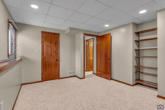 $448,000 | 2405 Southeast Saturn Drive, Topeka, KS 66605